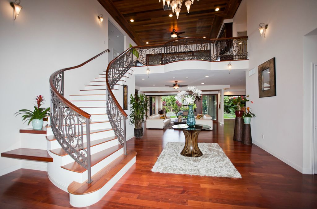 Kahala, Hawaii
Private Residence