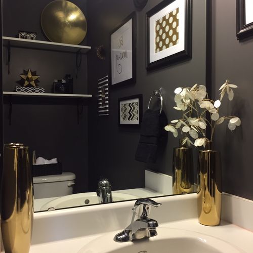 Powder room styling by DESiGN iNKREDiBLE