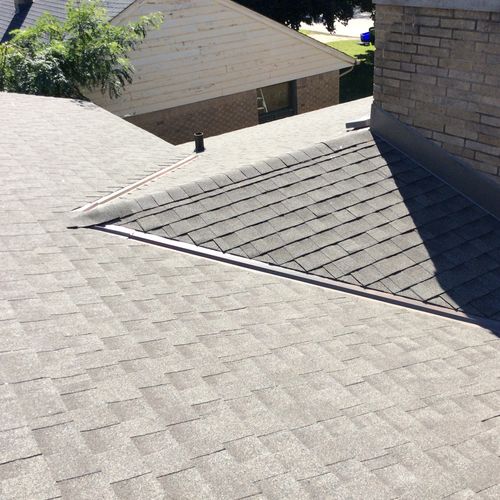 Residential Roof Replacement - Architectural Shing