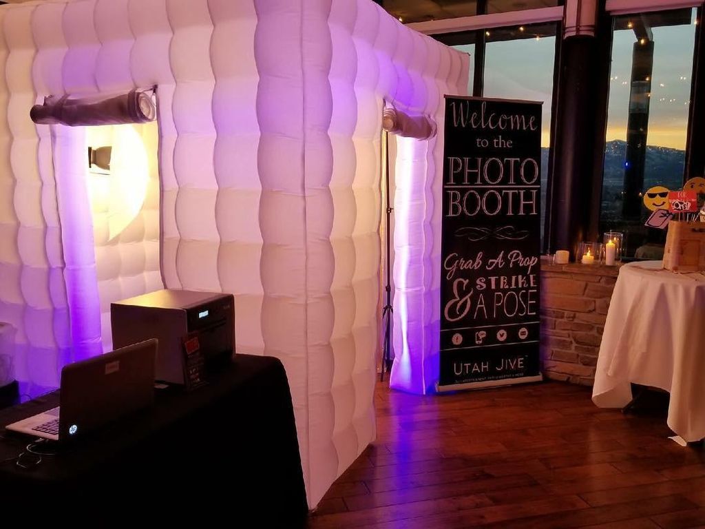 New Inflatable Cube Booth