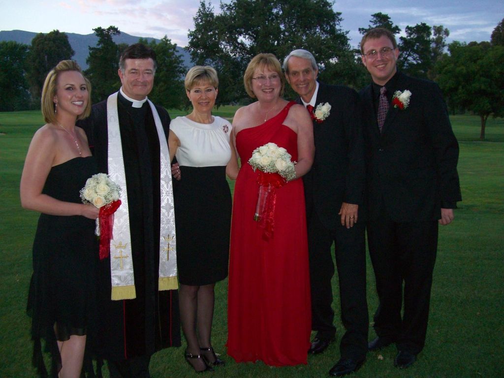 From small services to large services, every weddi