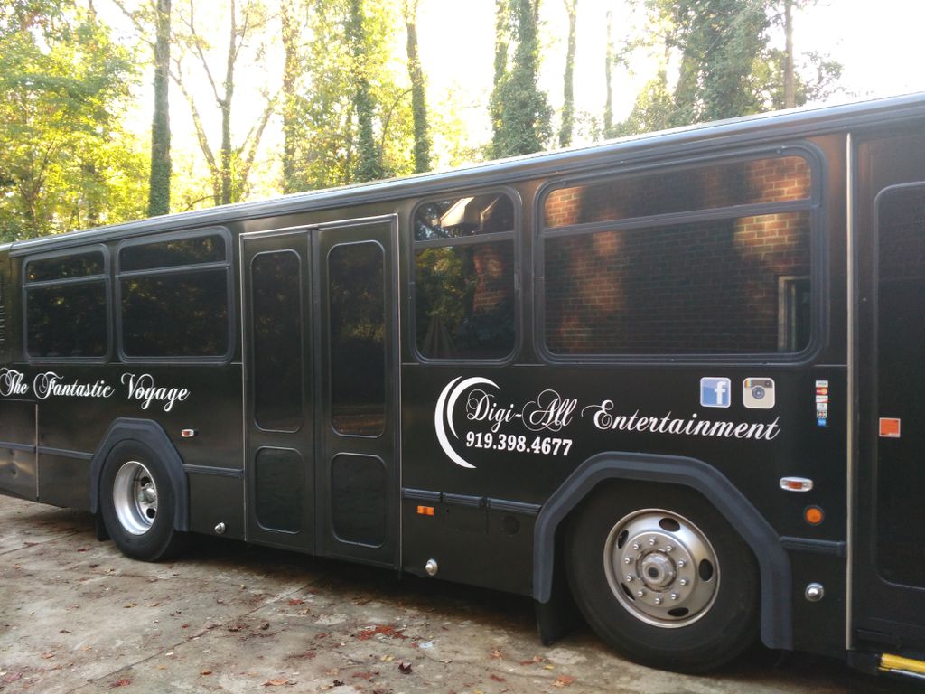 Fantastic Voyage Party Bus By DigiAll Entertain...