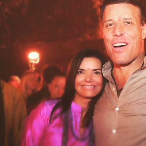 Michelle with Tony Robbins, India