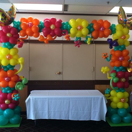 Large square Arch $175. (uses a lot of balloons)