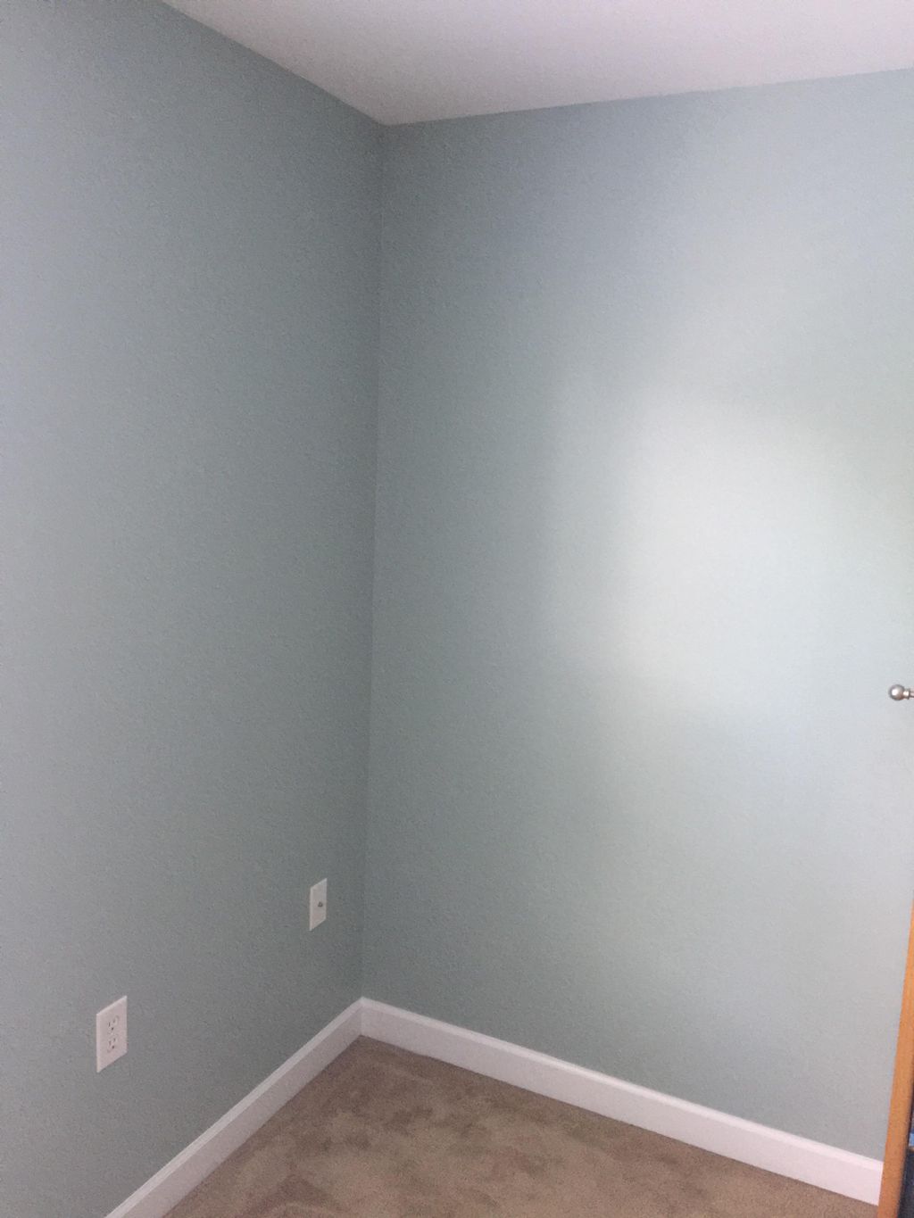 Spare bedroom 