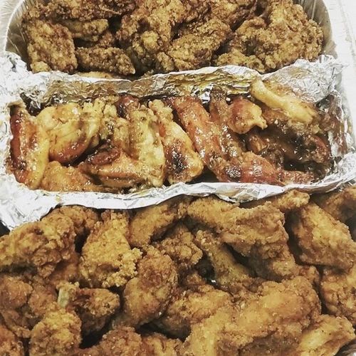 3 different flavors of wings