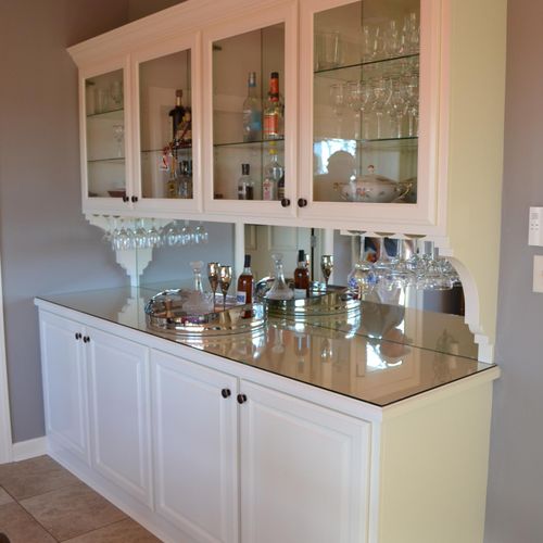 Glass and mirror Hutch cabinet