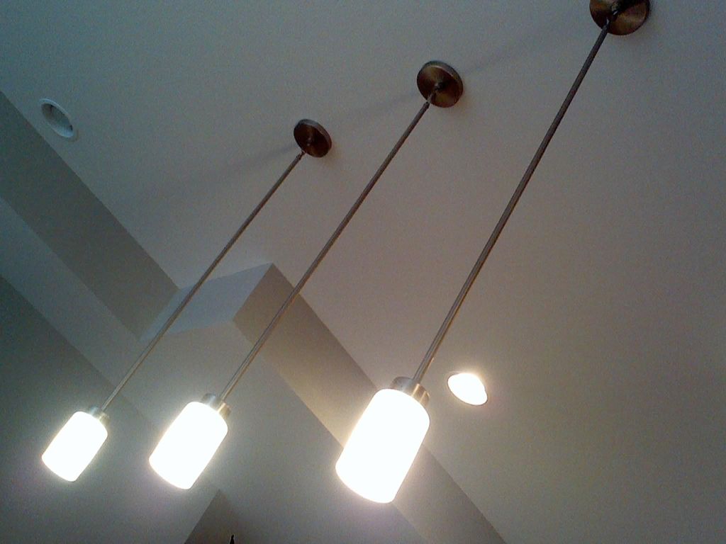 Kitchen Island Pendent Lights
(New Construction)