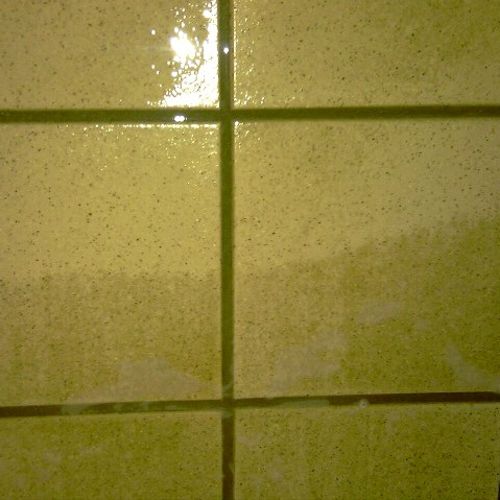 See the difference! Tile cleaning before and after