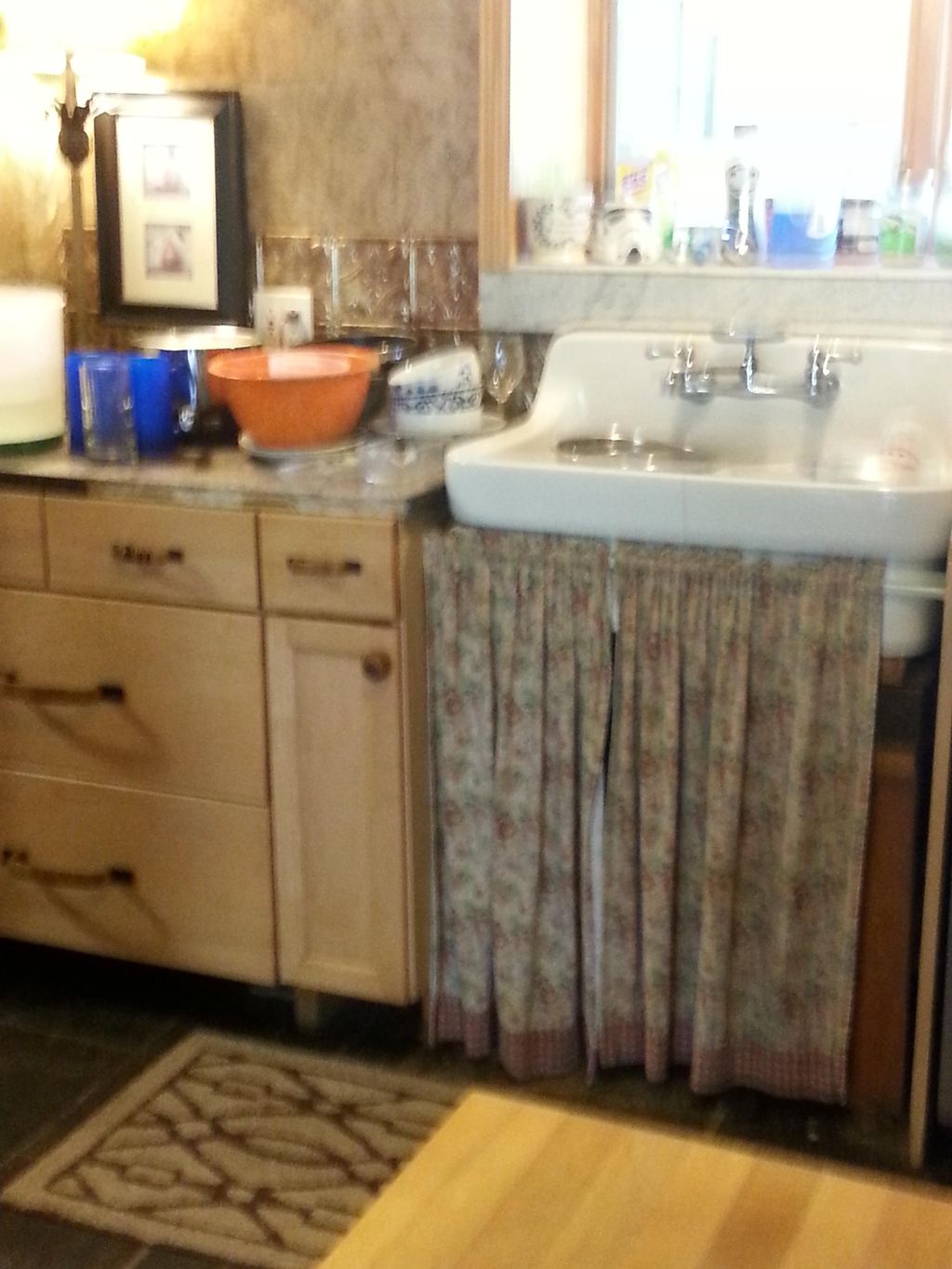 A kitchen part way through cleaning.