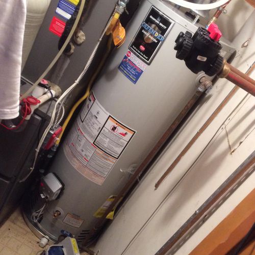 HOT WATER HEATER INSTALL IN UTILITY CLOSET