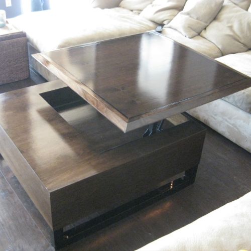 Finished table in walnut with ebony inlay includin