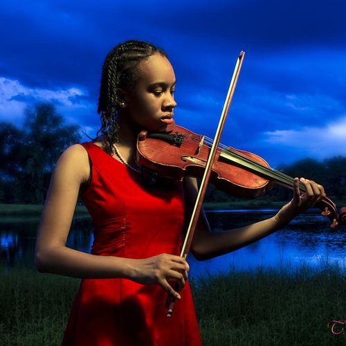 Violinist Samantha: FSU Student