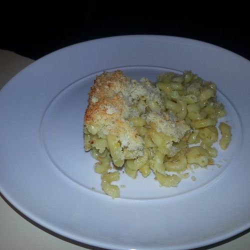 white baked mac and cheese