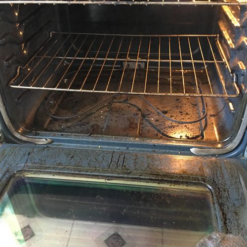 Before we cleaned the oven