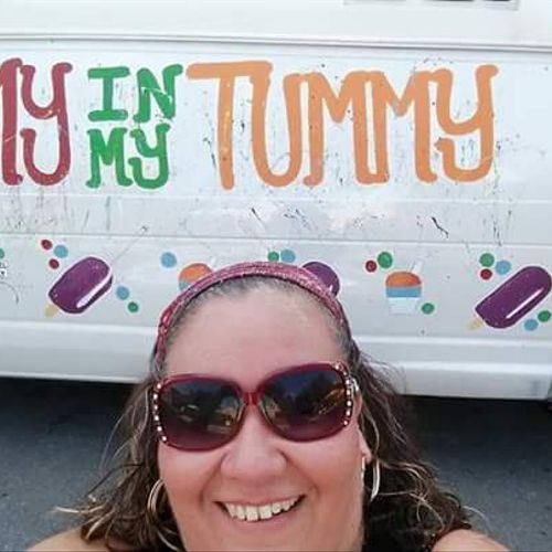 A follower posting a selfie with Yummy in my Tummy