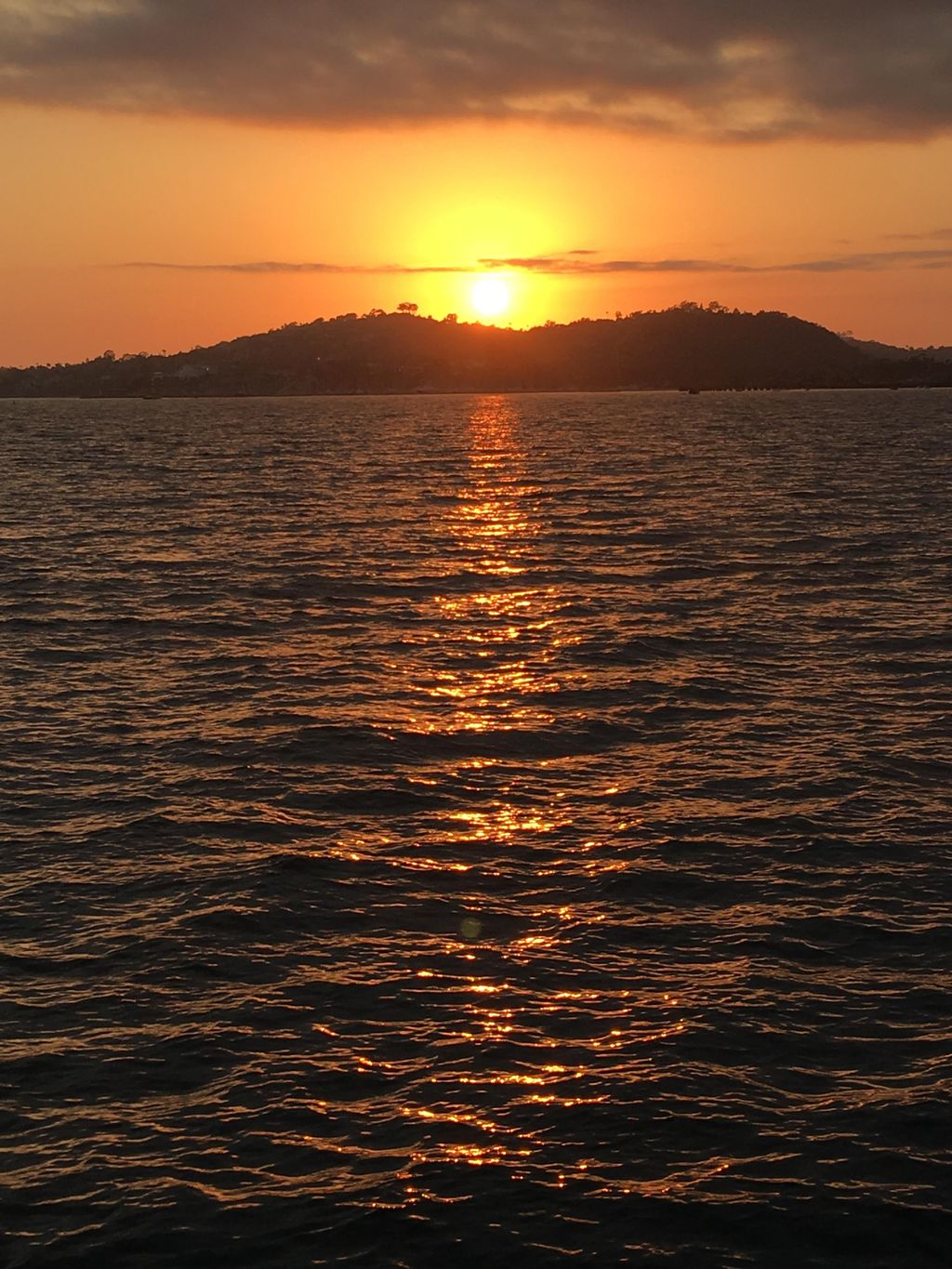 Gorgeous Santa Barbara sunset while on a cruise Se