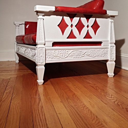This classic loveseat has some amazing details! Th