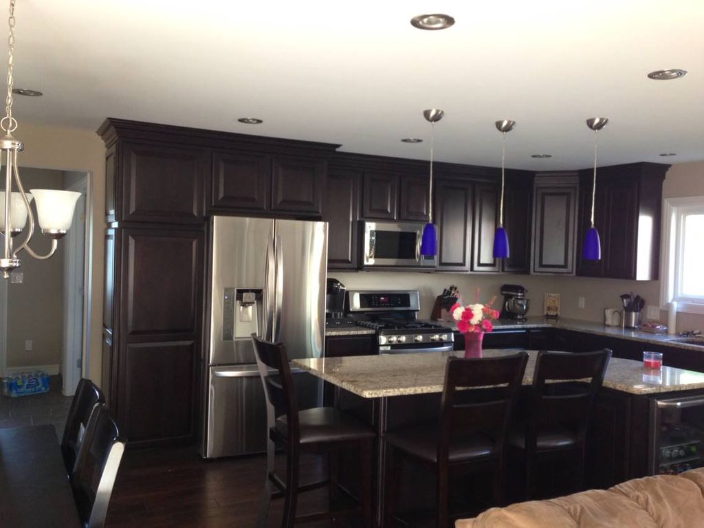Custom Kitchens and Cabinetry