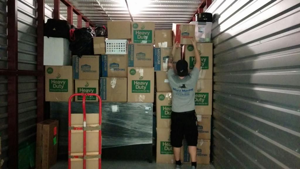 Good stacking is critical for safety of belongings