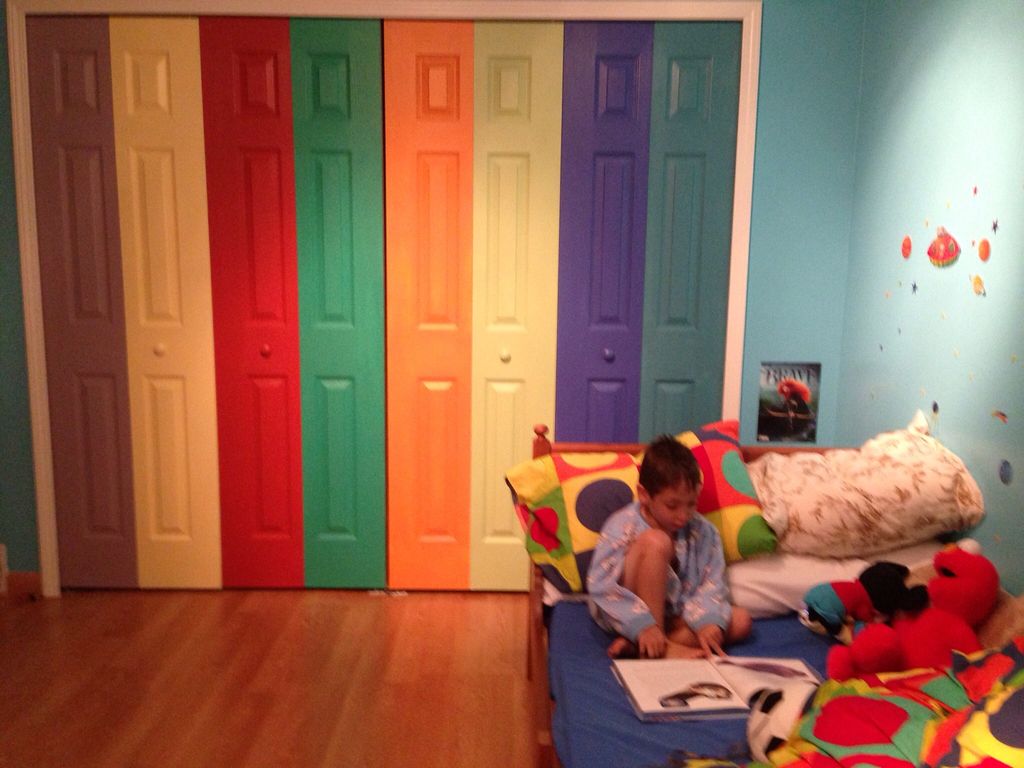 I believe Kids rooms have to be bright and colorfu