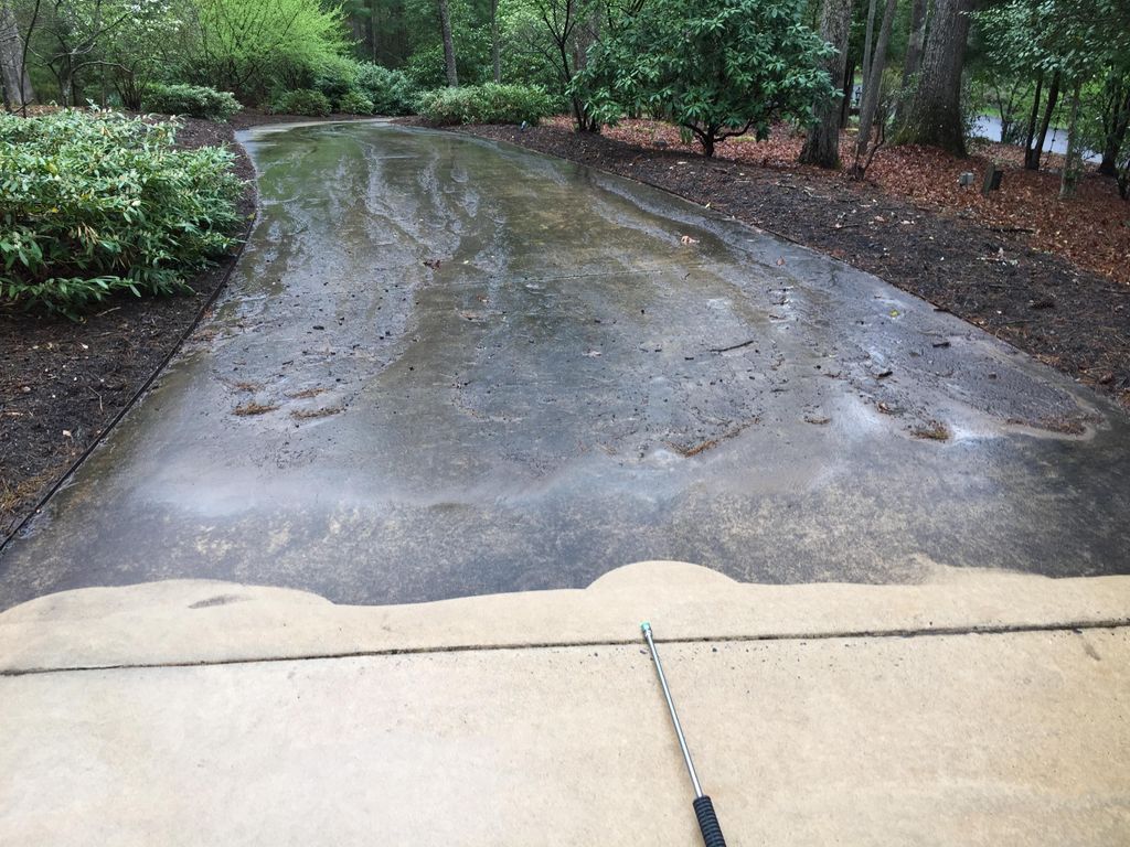 Pressure Wash Driveway