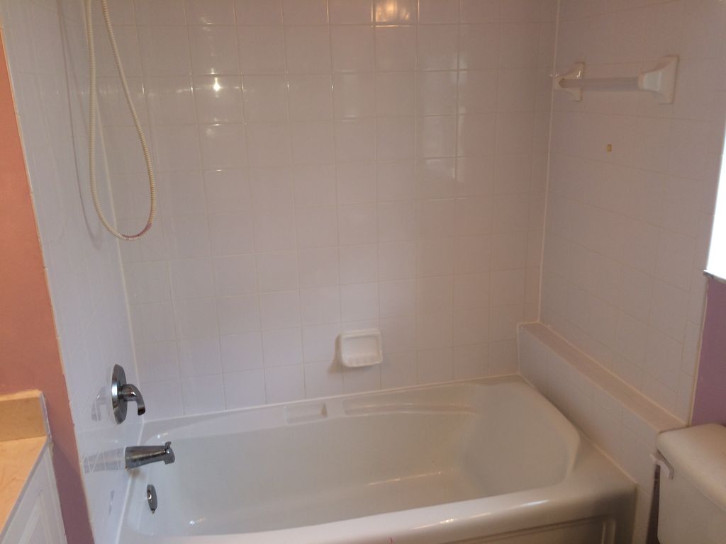 tile tub wall after