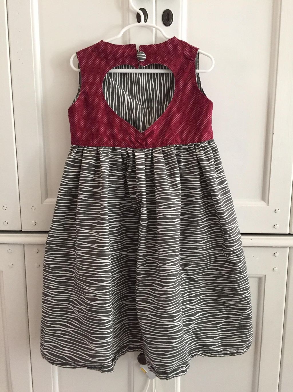 Heart shape cutout dress