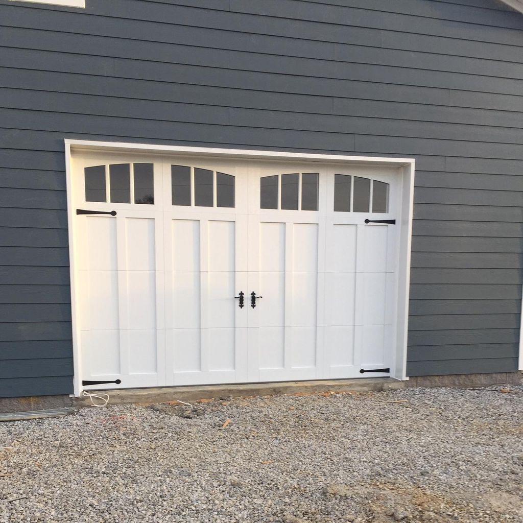 Lindsey's Garage Doors
