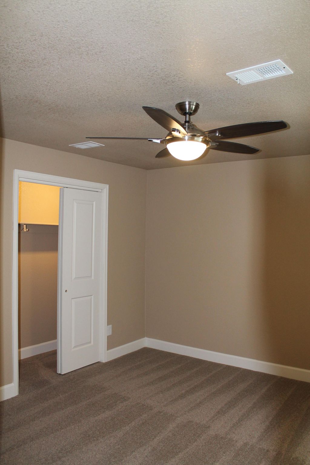 Basement finish bedroom