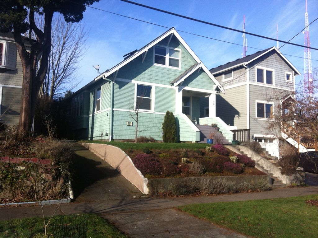 Seattle exterior painted.