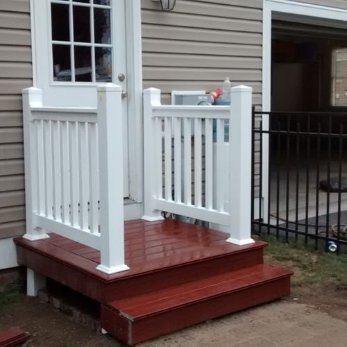 Just a Small Side Deck with Vinyl Railing and Comp