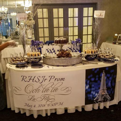 Richmond Heights Jr. Prom Dessert Table