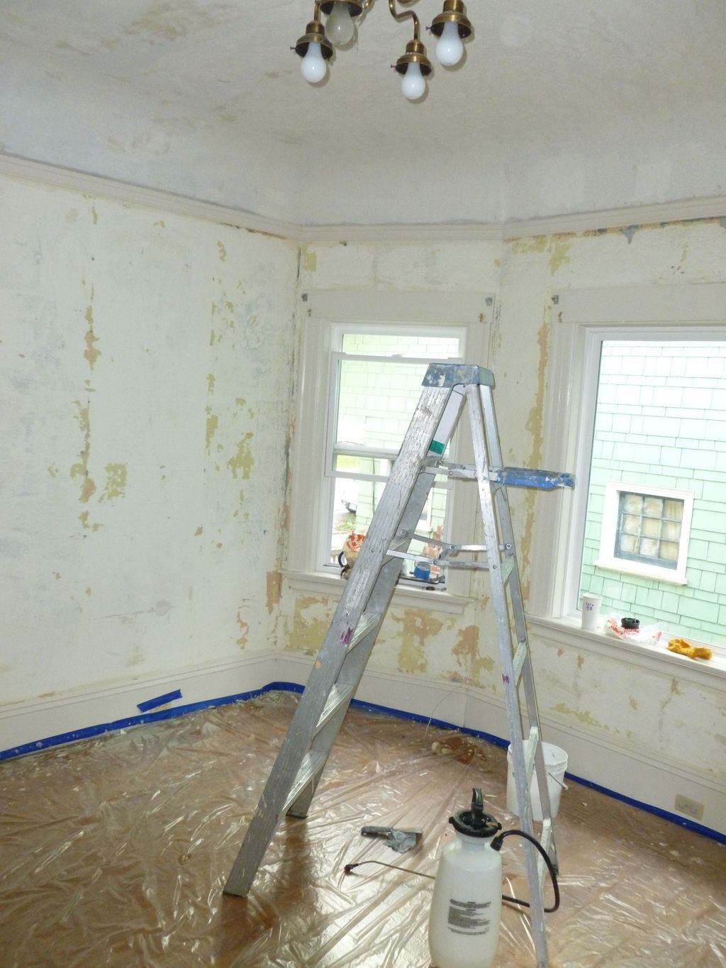 The room almost ready  to start Priming and prepar