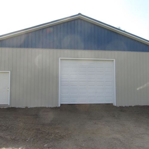 60 x 40 pole barn garage