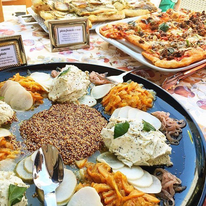 Cheese platter and Sicilian pizzas for a special o