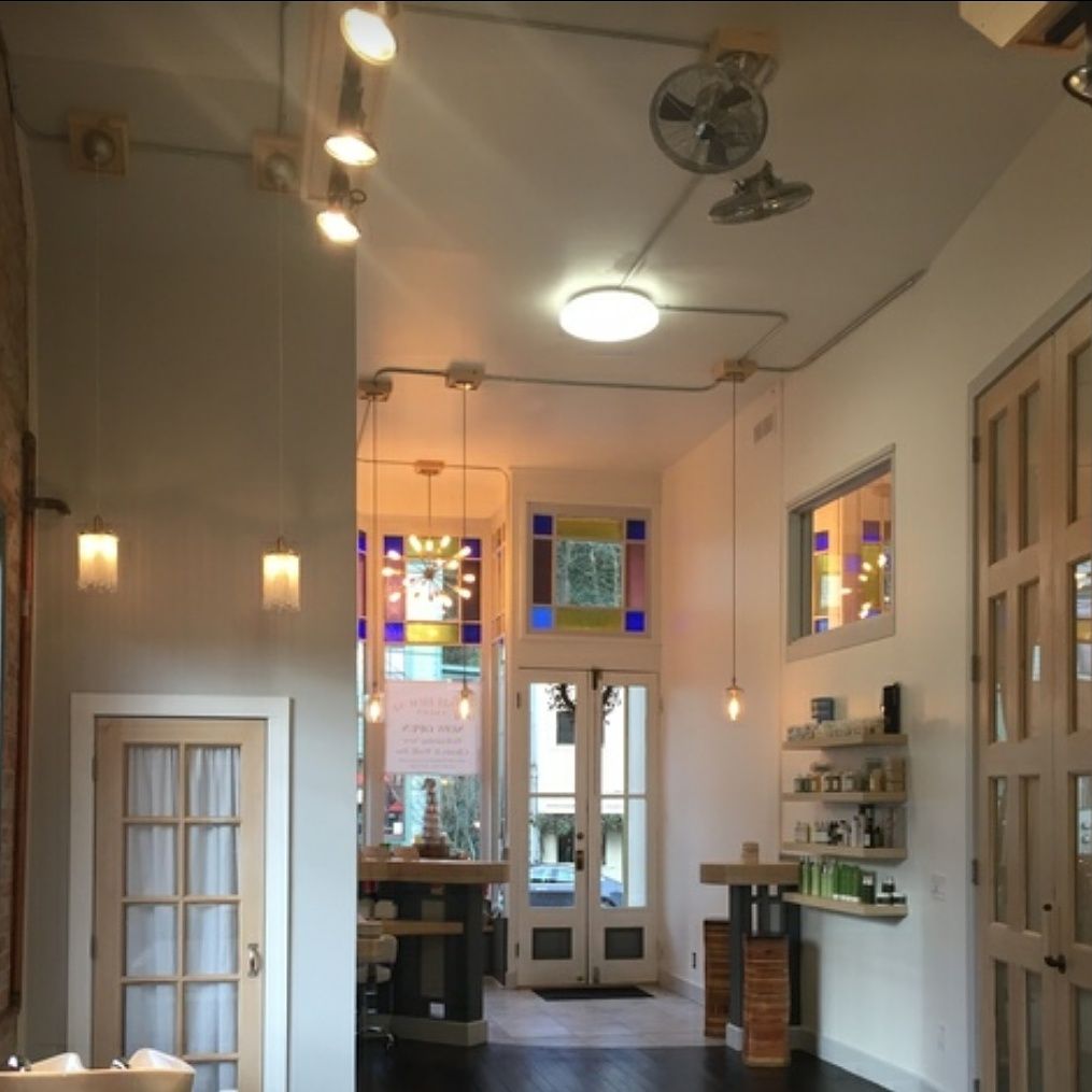 Salon