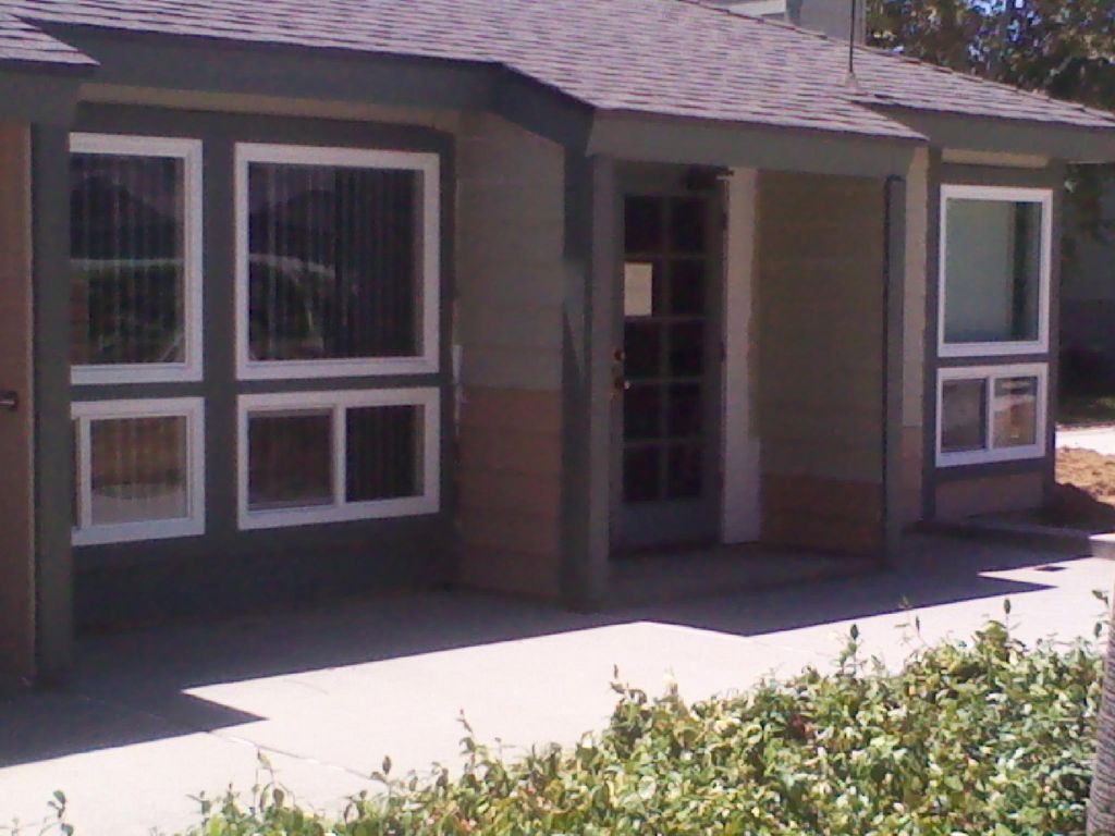 WINDOW REPLACEMENT ON A POOL HOUSE IN GLENDORA 201