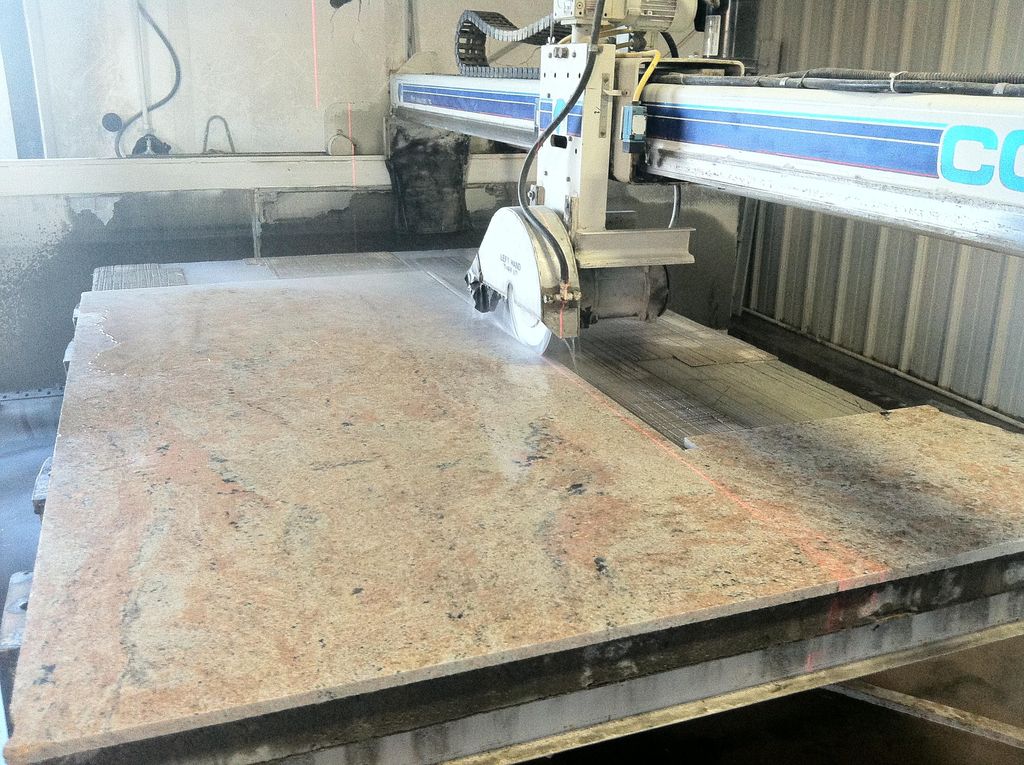 Laser guided saw cutting