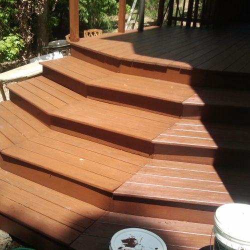 Restained Lower and Upper Decks