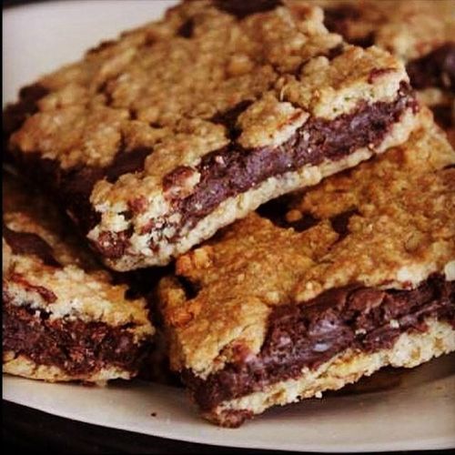 We offer a variety of bars. Regular or gluten-free
