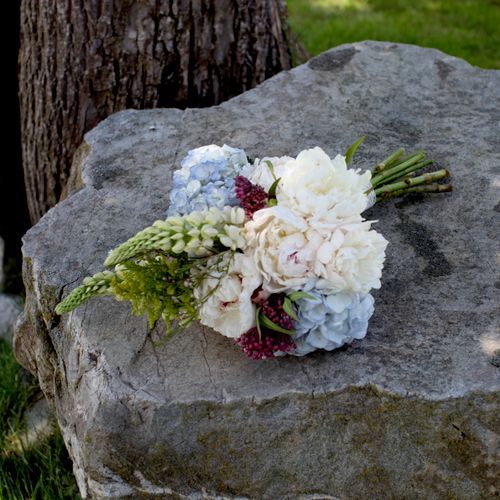 Bride Bouquet - Summer Seasonal, local flowers