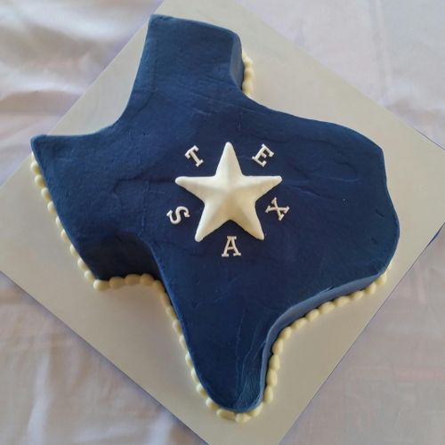 Buttercream Texas-Shaped Groom's Cake