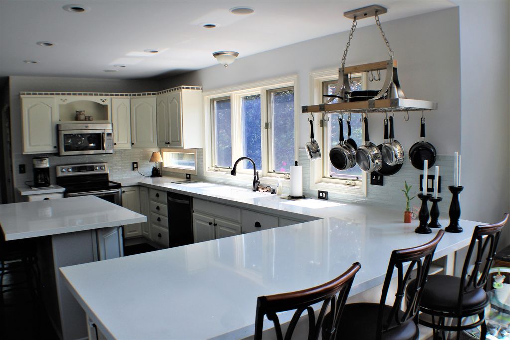Kitchen re-mod (after)