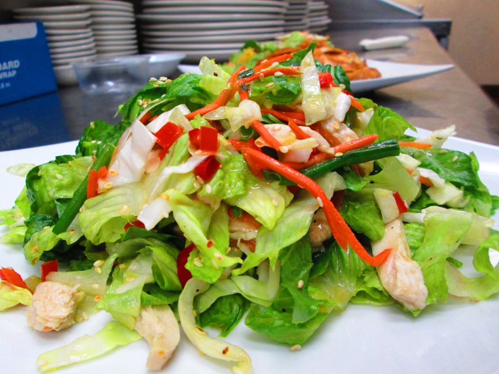 Chicken & Spicy Lemon Sauce Salad