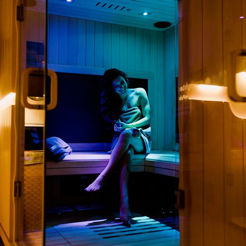 A session in our Full Spectrum Infrared Sauna pair