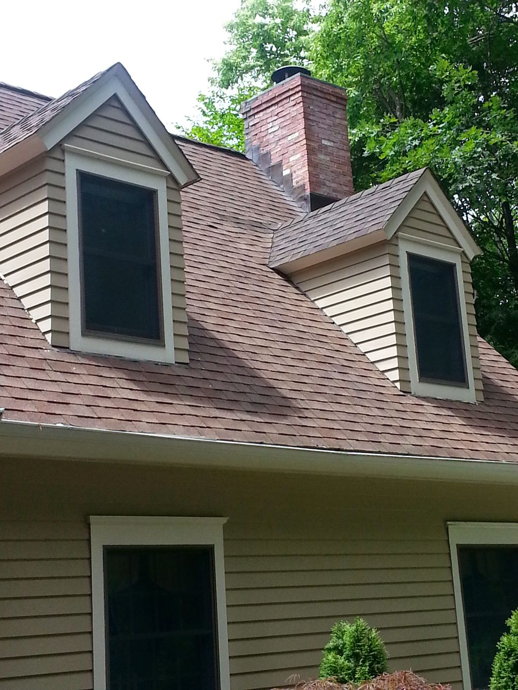 Installation of a GAF 30 year LIFETIME SHINGLE 