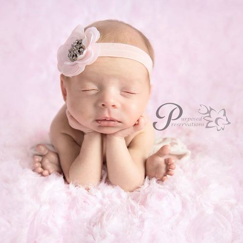 Newborn Photogrphy