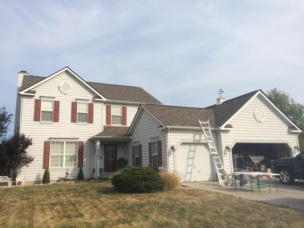 Full roof replacement in Zionsville, IN and instal