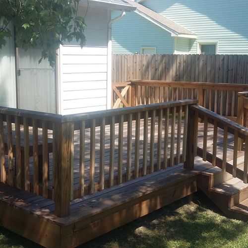 This is a Deck I built in Jacksonville. 18x14 cust